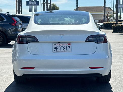 Used 2023 Tesla Model 3 Standard Range image 6