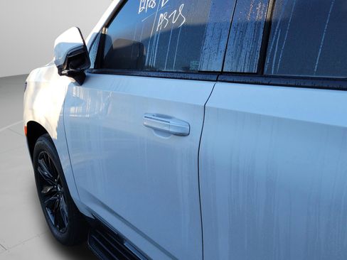 Used 2021 Cadillac Escalade Sport image 24