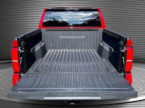 Used 2024 Toyota Tacoma SR5 image 33