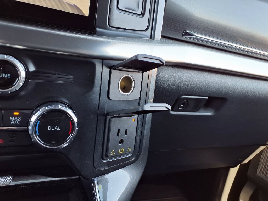 Used 2023 Ford F150 Lariat w/ Equipment Group 502A High AWD/4WD image 33