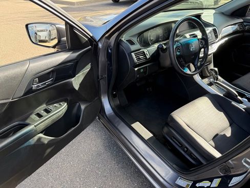 Used 2013 Honda Accord Sport image 10