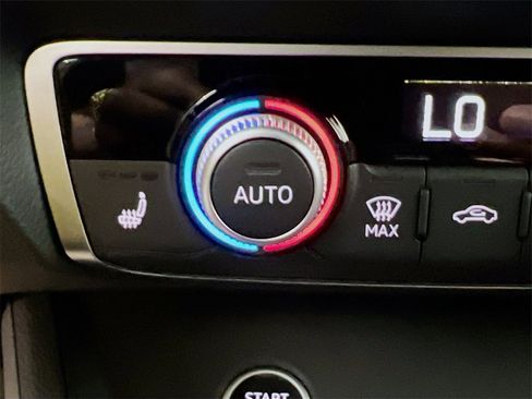 New 2025 Audi Q3 2.0T Premium Plus image 22