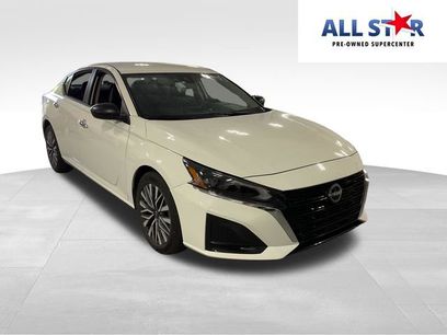 Used 2025 Nissan Altima 2.5 SV