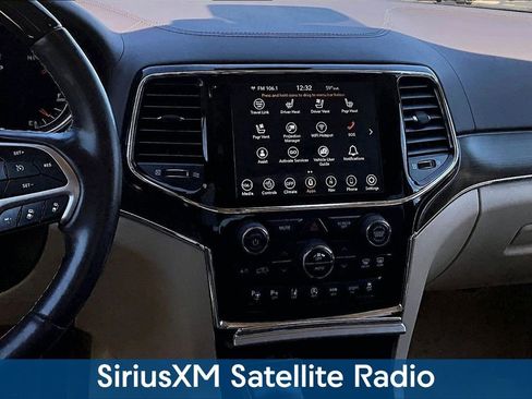 Used 2020 Jeep Grand Cherokee Overland image 10