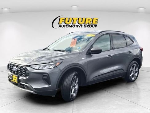 Certified 2025 Ford Escape ST-Line image 8