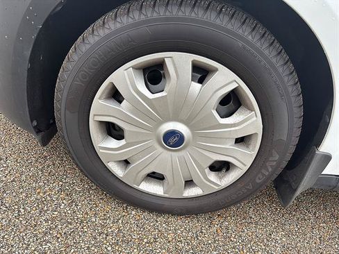 Used 2022 Ford Transit Connect XL FWD image 9