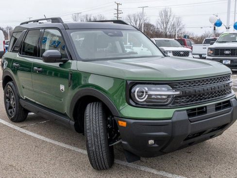 Used 2025 Ford Bronco Sport Big Bend w/ Convenience Package image 2