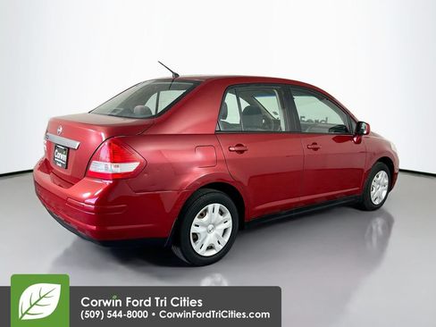 Used 2011 Nissan Versa 1.8 S w/ PWR Plus Pkg FWD image 15