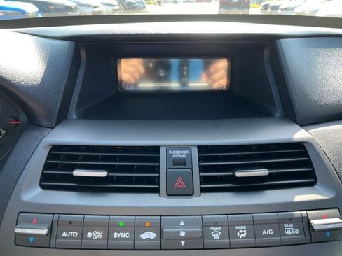 Used 2012 Honda Accord EX-L image 34