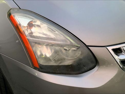 Used 2015 Nissan Rogue S w/ Convenience Package AWD/4WD image 26