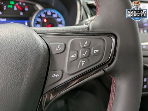 Used 2023 Chevrolet Equinox RS AWD/4WD image 18