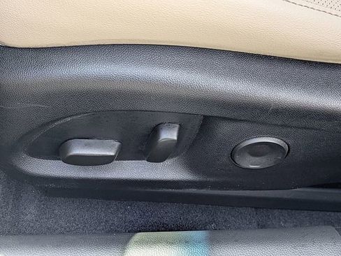 Certified 2025 Cadillac CT4 Premium Luxury image 18