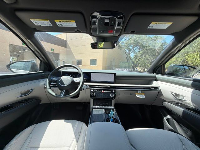 New 2026 Hyundai Tucson Limited FWD image 11