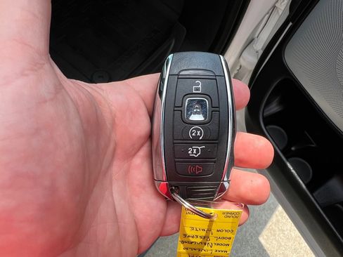 Used 2019 Lincoln Navigator L Reserve image 15