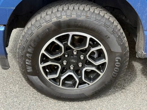 Used 2023 Ford F150 XLT w/ Equipment Group 302A High image 11