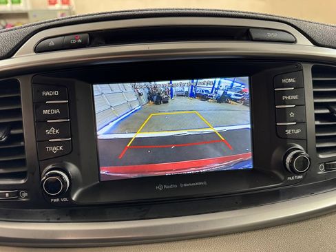 Used 2019 Kia Sorento EX AWD/4WD image 20