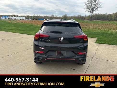 Used 2023 Buick Encore GX Select w/ Sport Touring Package image 5