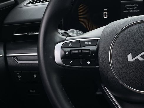 Used 2025 Kia K5 GT-Line w/ GT-Line Premium Package image 13