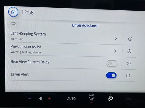 New 2026 Ford Maverick XL image 7
