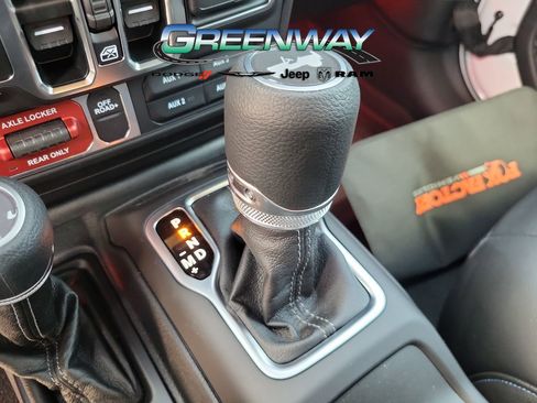 Used 2025 Jeep Wrangler Unlimited Sport AWD/4WD image 24