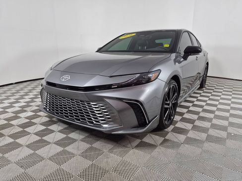 Used 2026 Toyota Camry XSE FWD image 7
