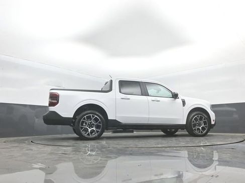 New 2026 Ford Maverick Lariat AWD/4WD image 32