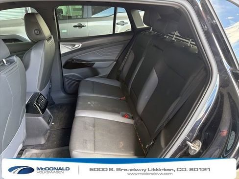 Used 2023 Volkswagen ID.4 Pro S AWD/4WD image 10