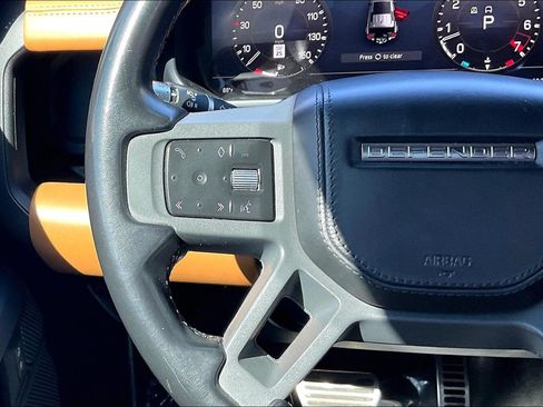 Used 2021 Land Rover Defender 110 X AWD/4WD image 23