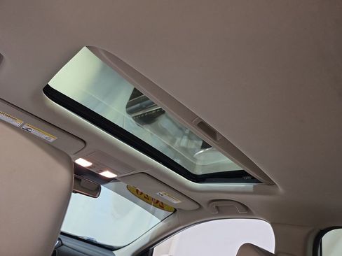 Used 2020 Honda CR-V EX-L image 16
