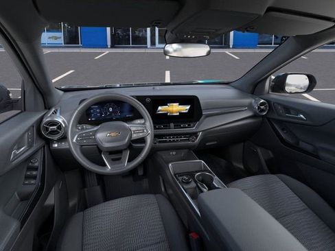 New 2026 Chevrolet Equinox LT w/ LPO, Floor Liner Package image 15