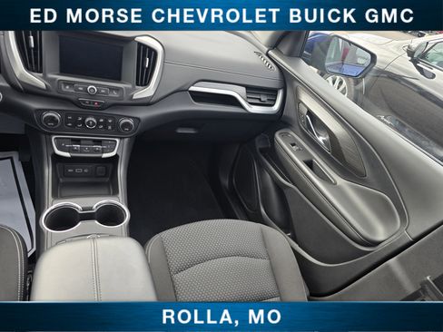 Used 2023 GMC Terrain SLE w/ Driver Convenience Package image 26