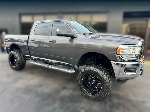 Used 2020 RAM 2500 Big Horn image 8