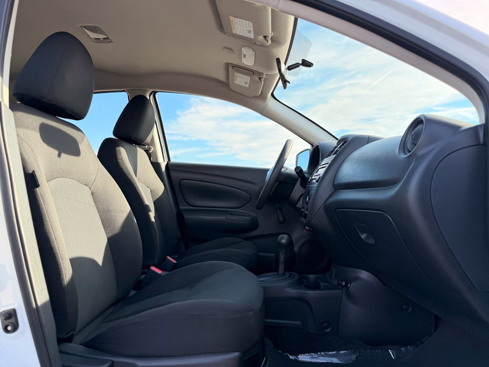 Used 2018 Nissan Versa S Plus FWD image 22