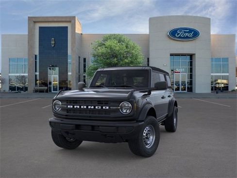 New 2025 Ford Bronco 4-Door image 2