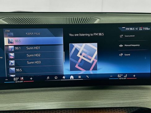 Used 2025 BMW 330i Sedan image 21