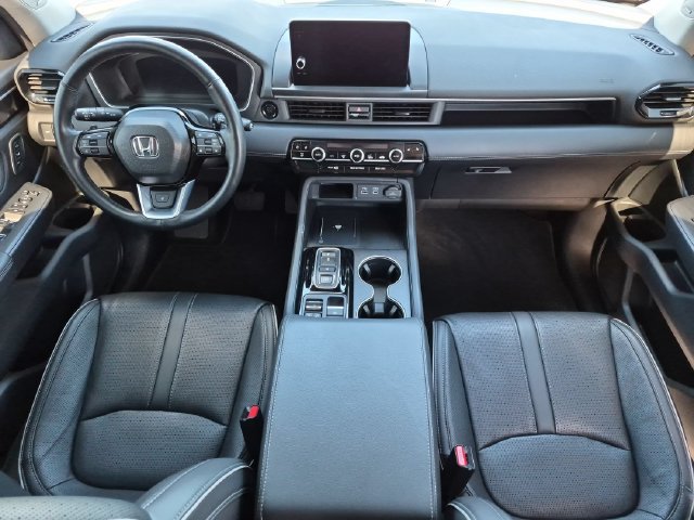 Used 2023 Honda Pilot Elite image 13