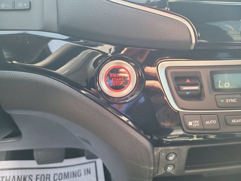 Certified 2024 Honda Passport Black Edition image 19