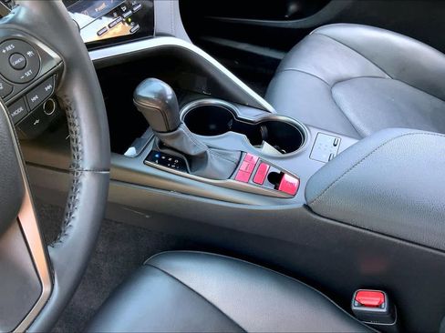 Used 2023 Toyota Camry XSE image 17