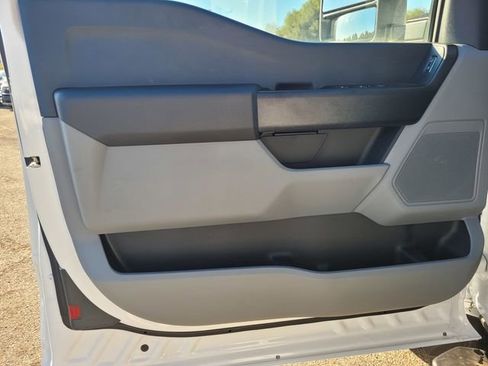 New 2025 Ford F550 4x4 SuperCab Super Duty image 25