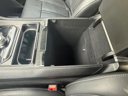 Used 2023 Jeep Wagoneer Series II image 37