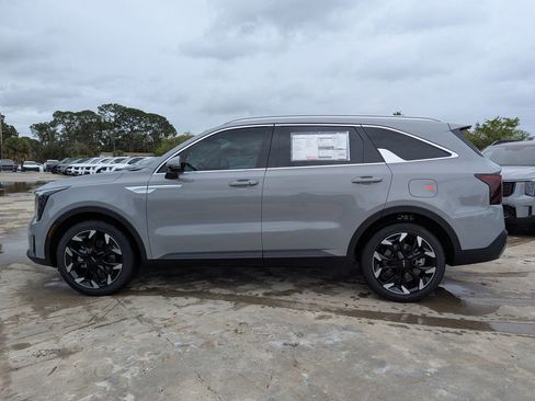 New 2026 Kia Sorento SX image 5