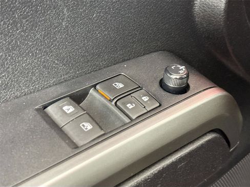 Certified 2022 Toyota Tacoma SR5 image 24