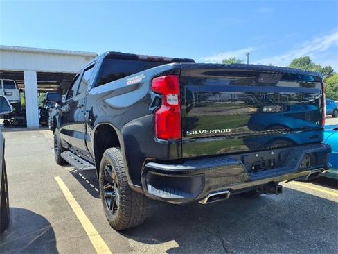 Used 2020 Chevrolet Silverado 1500 LT Trail Boss image 5