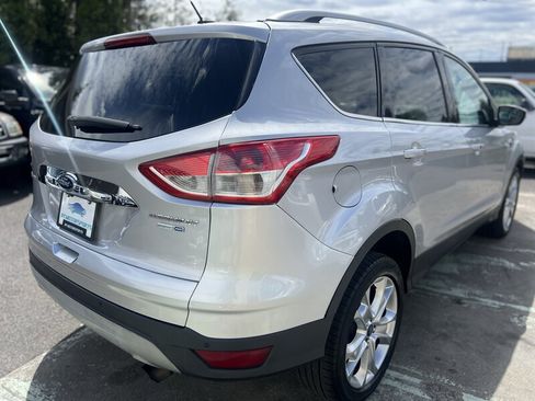 Used 2014 Ford Escape Titanium AWD/4WD image 5
