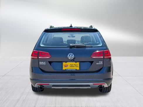 Used 2017 Volkswagen Golf Alltrack SEL AWD/4WD image 6