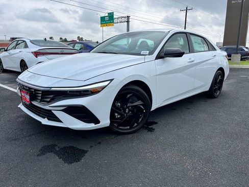 New 2026 Hyundai Elantra Sport FWD image 3