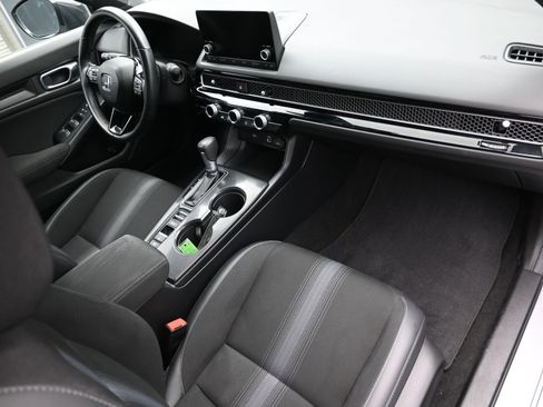 Used 2024 Honda Civic Sport image 37