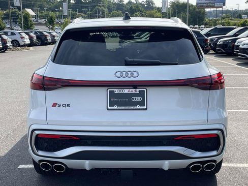 Used 2025 Audi SQ5 Premium Plus AWD/4WD image 6