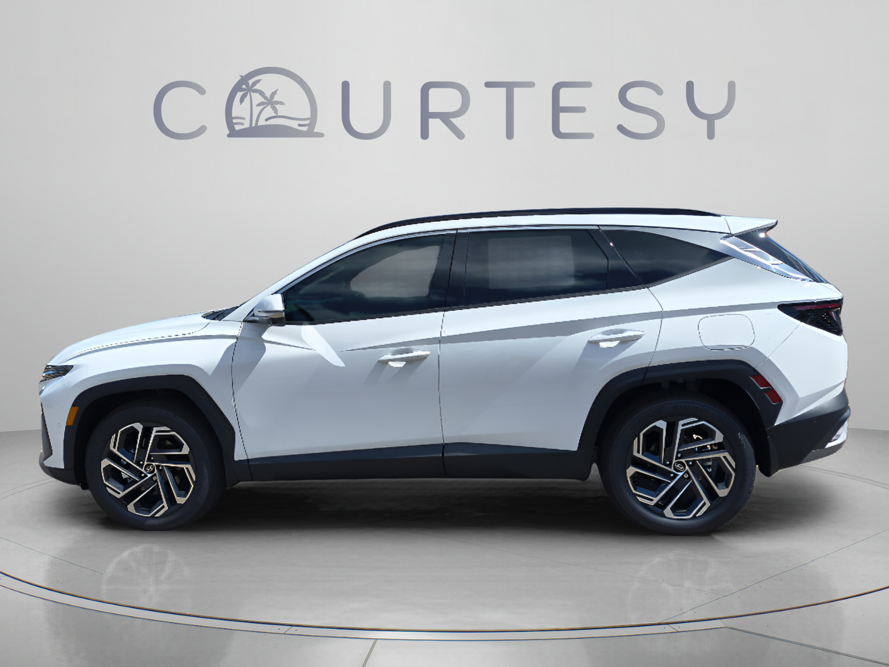 New 2026 Hyundai Tucson Limited FWD image 2