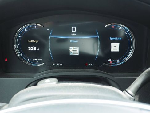 Used 2020 Cadillac Escalade Premium Luxury AWD/4WD image 28